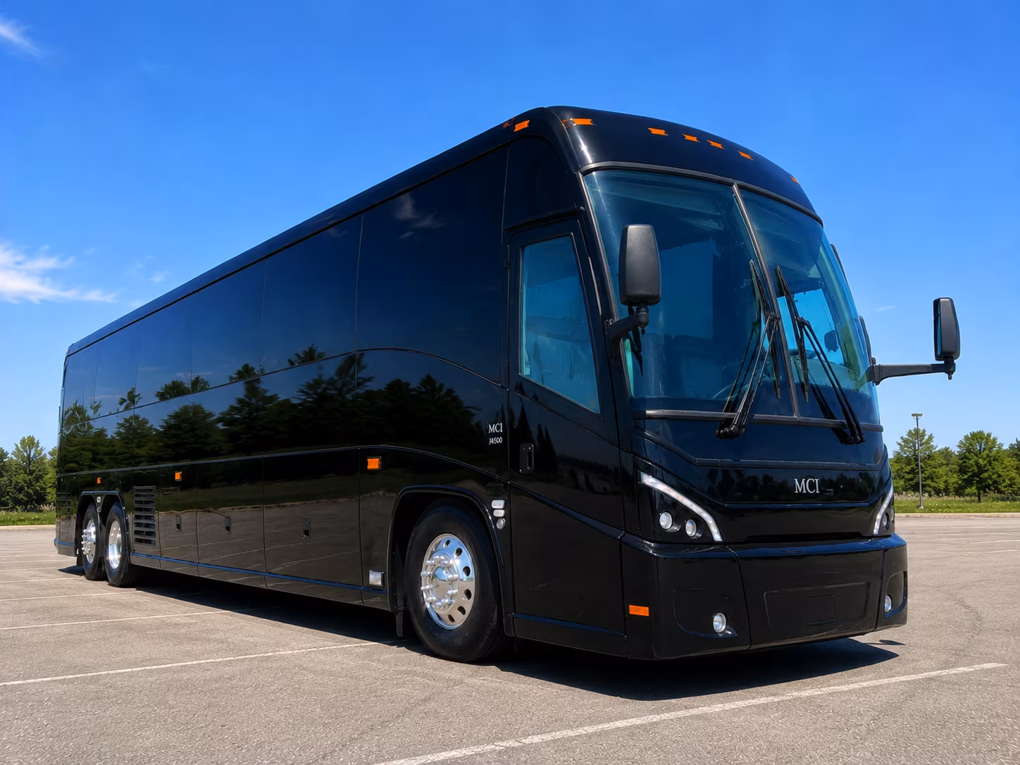 airport transfer buses between salinas and sjc sfo and mry