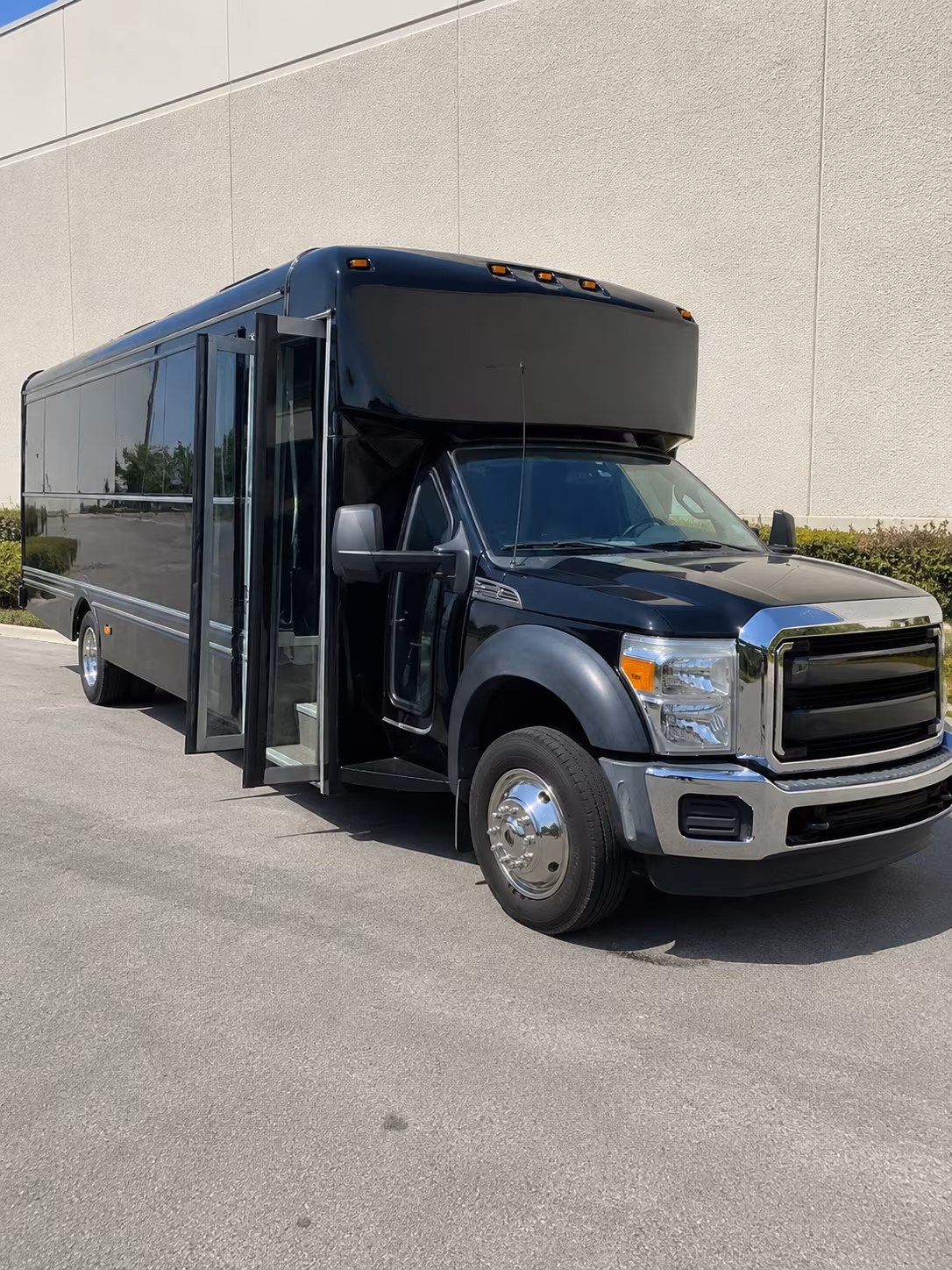 bachelorette and bachelor party buses across salinas and monterey