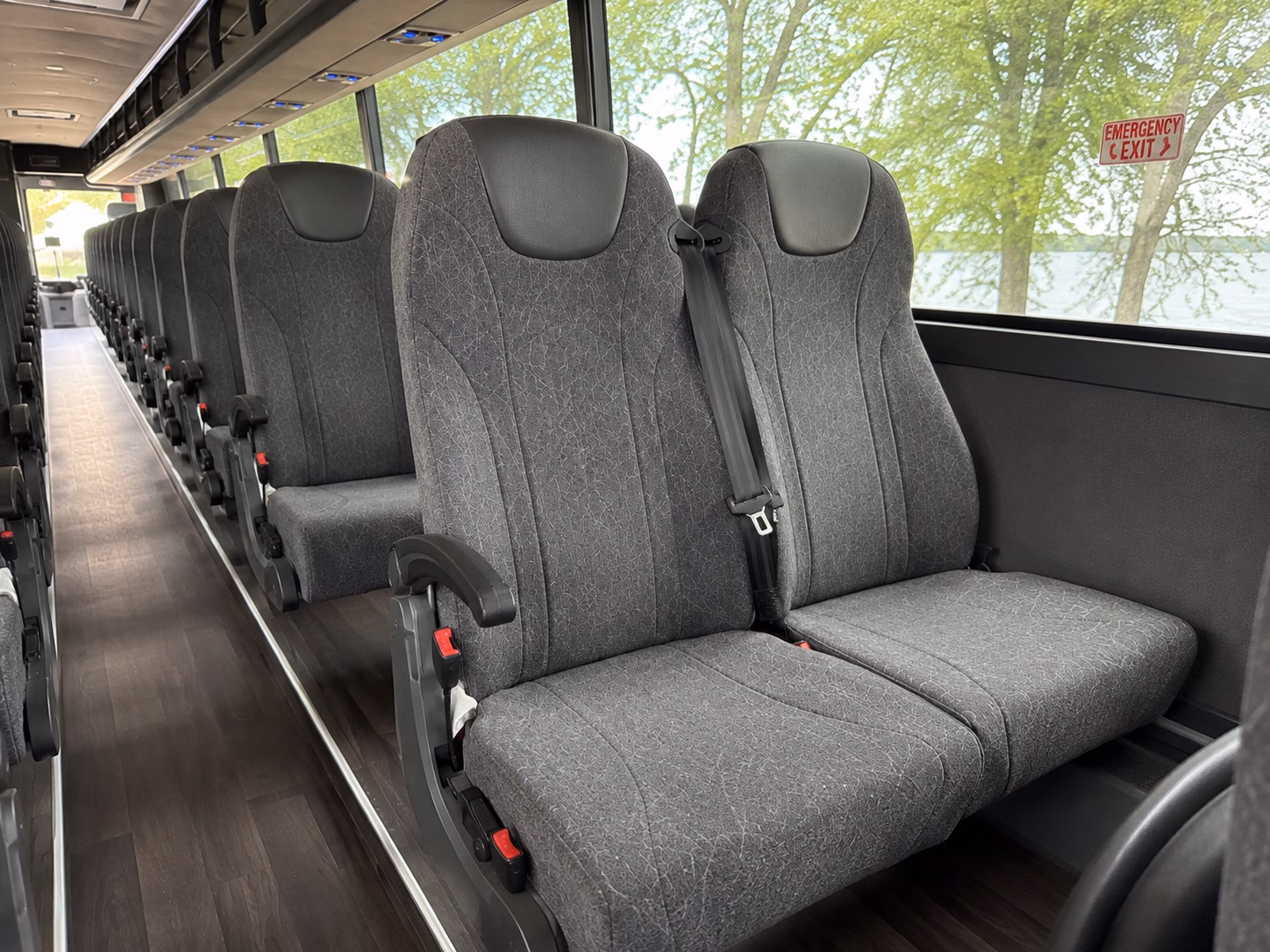 how the type of bus changes the price in salinas california