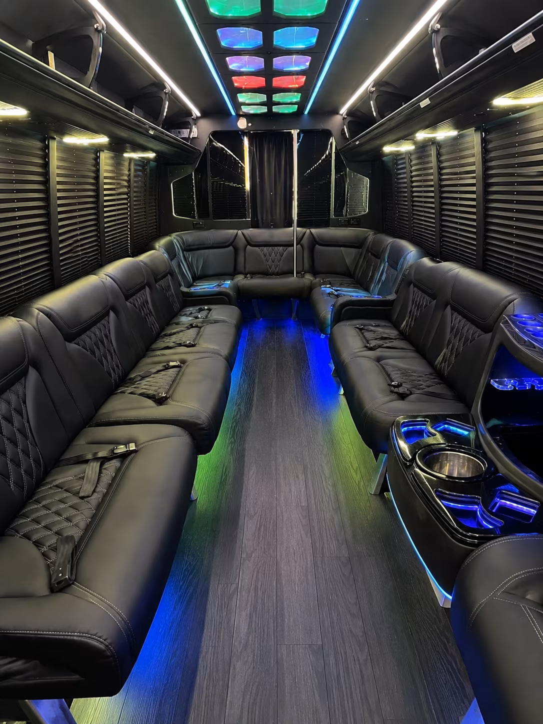 salinas 20 passenger party bus interior