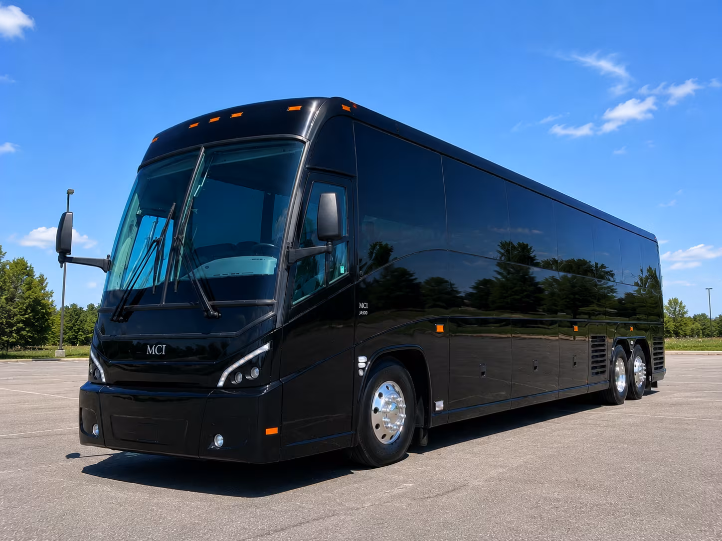 salinas charter bus rental fleet