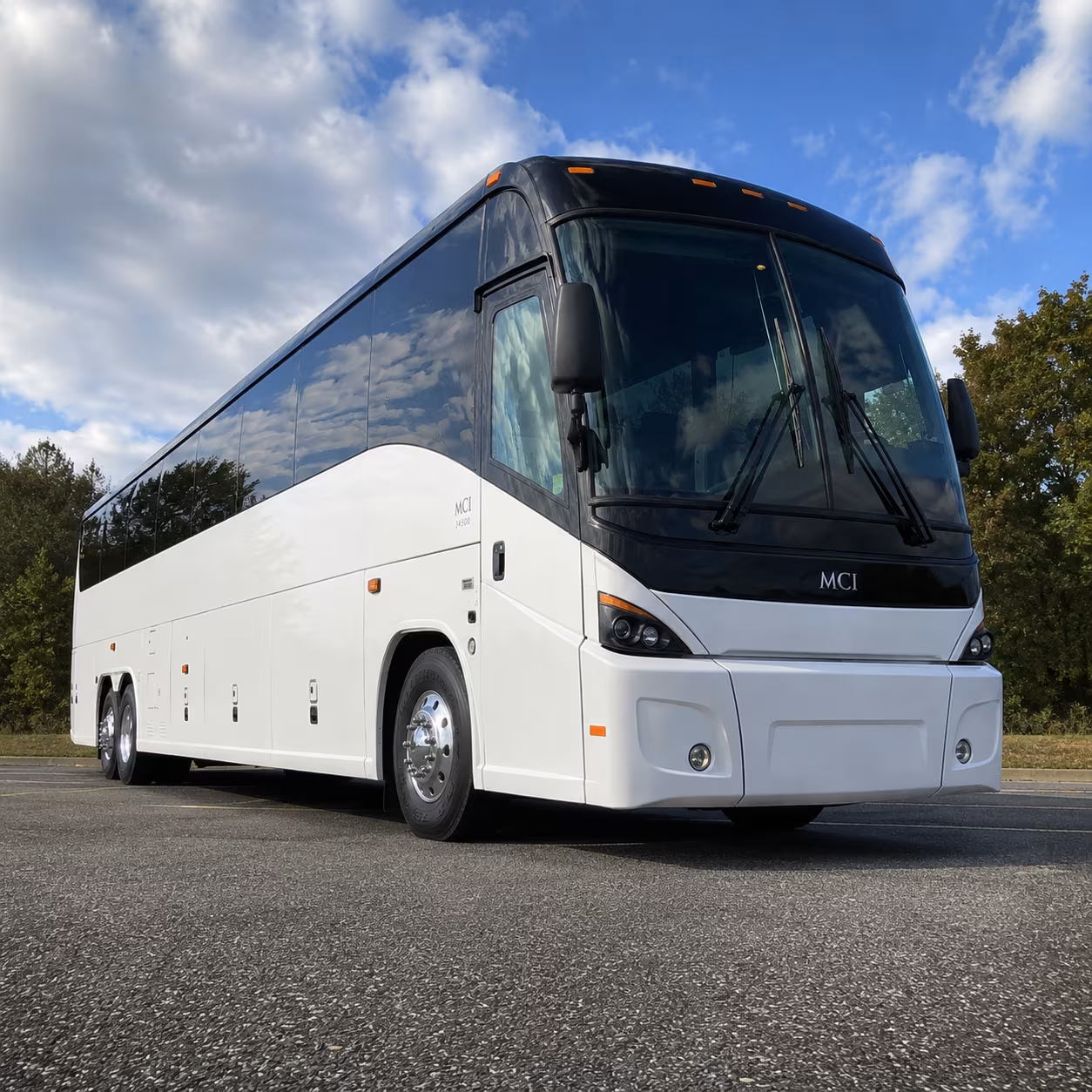 salinas to monterey peninsula employee commuter shuttles along highway 68